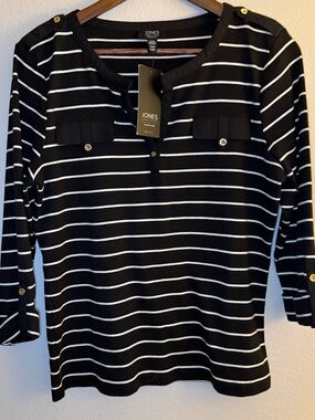 Jones New York Black and White Striped Long-Sleeve Top
